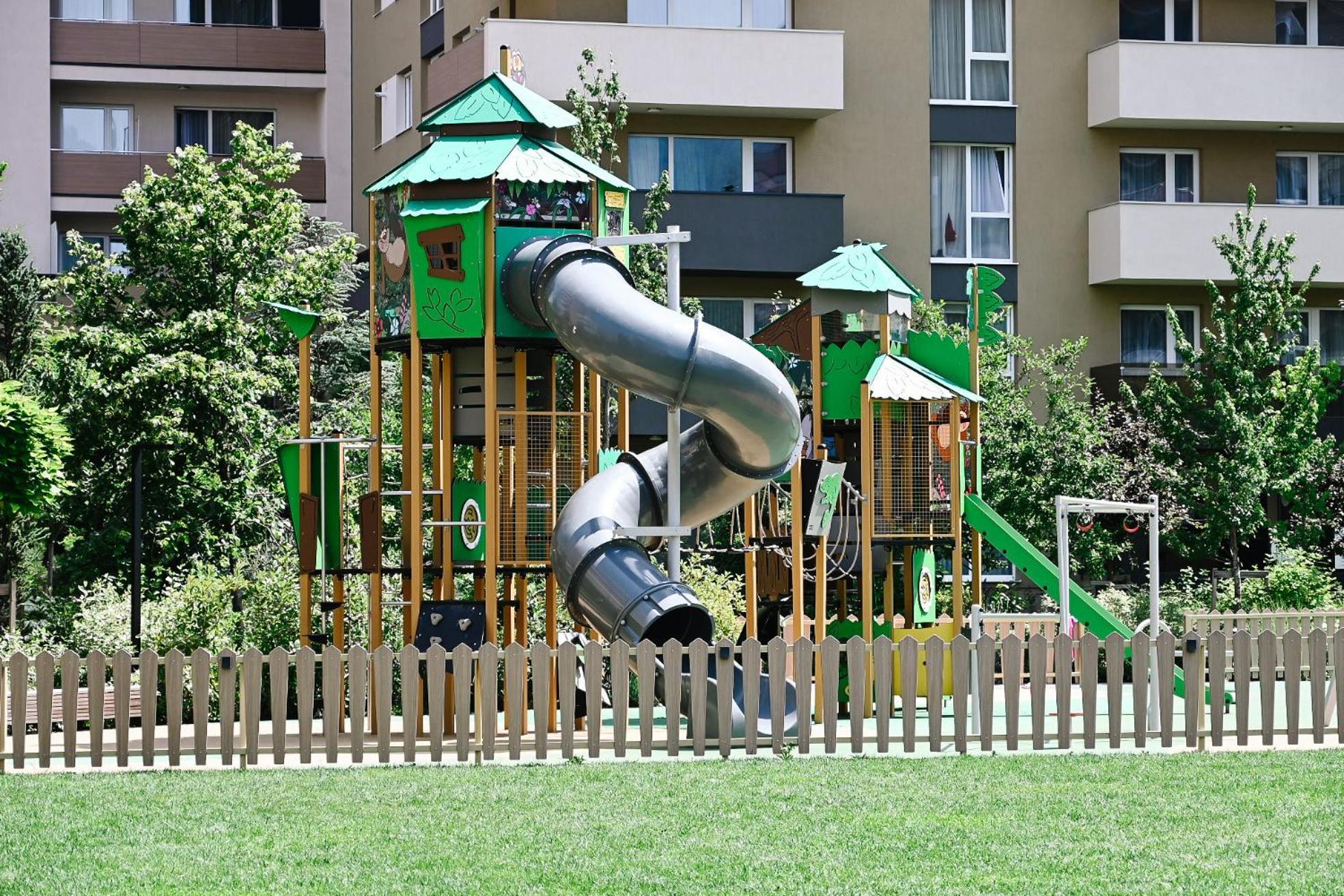Urban Plaza - Aparthotel Braşov Eksteriør billede